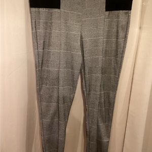 Worthington, extra large, black and white Glen check style plaid